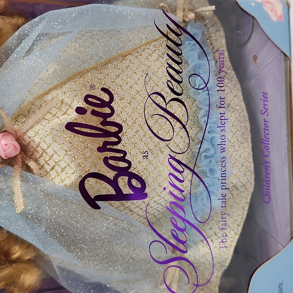 1998 Barbie as Sleeping Beauty - Picture 3 of 9